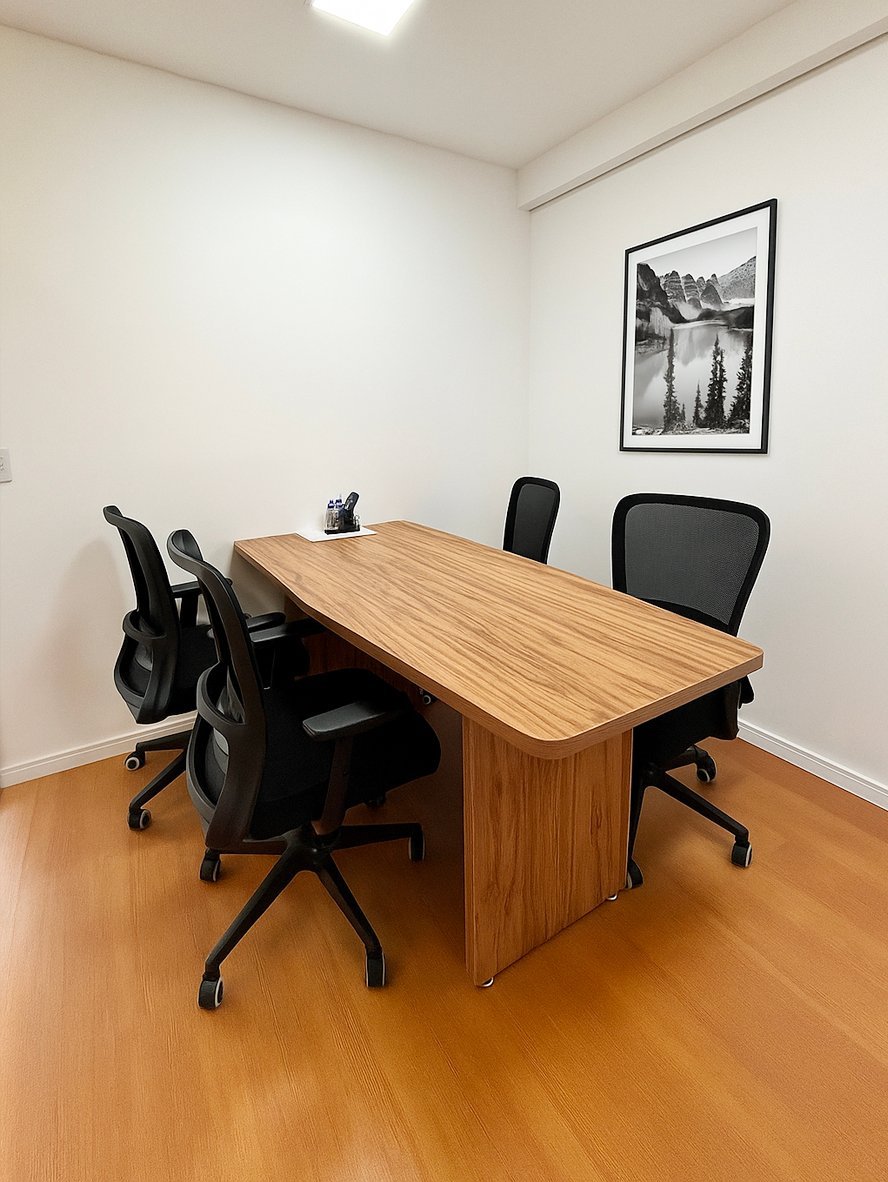 Sala moderna para reunião coworking